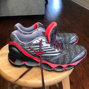 Mizuno Wave Prophecy 5 running shoes